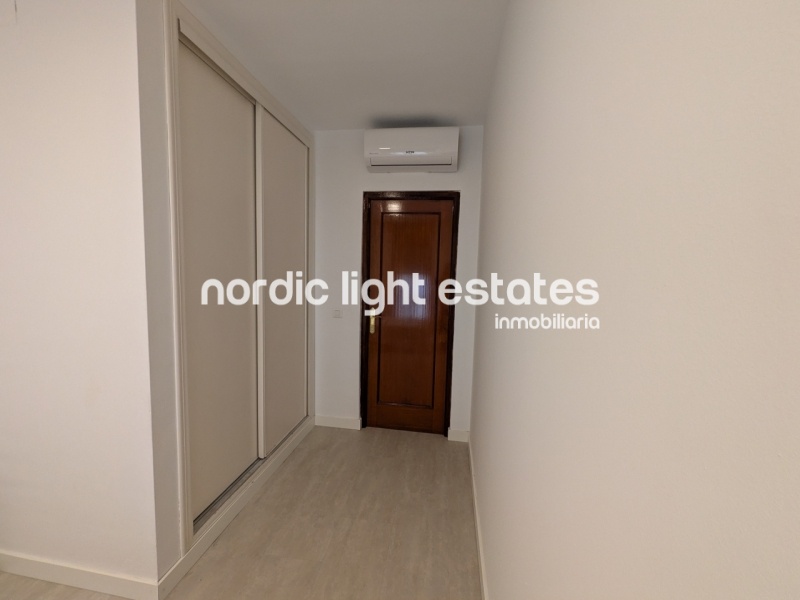 Larga temporada. Apartamento con terraza grande en pleno centro