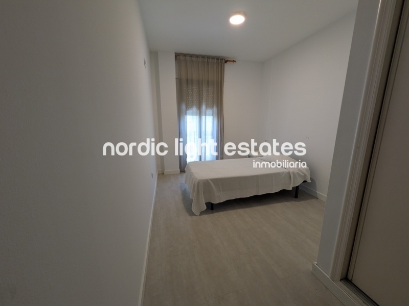 Larga temporada. Apartamento con terraza grande en pleno centro