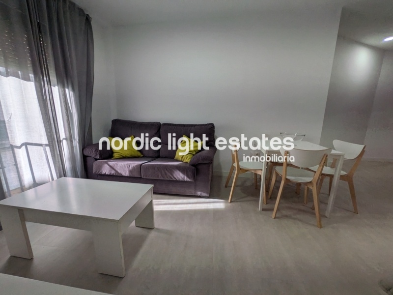 Larga temporada. Apartamento con terraza grande en pleno centro