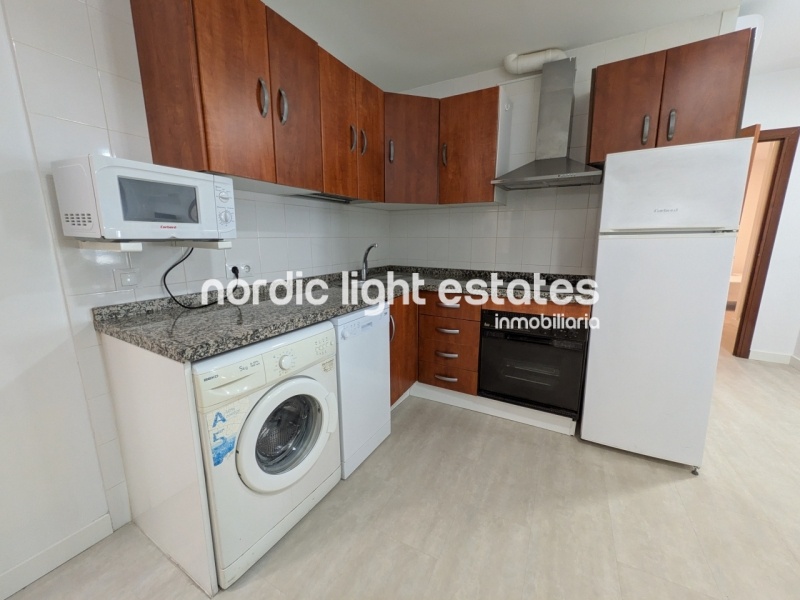 Larga temporada. Apartamento con terraza grande en pleno centro