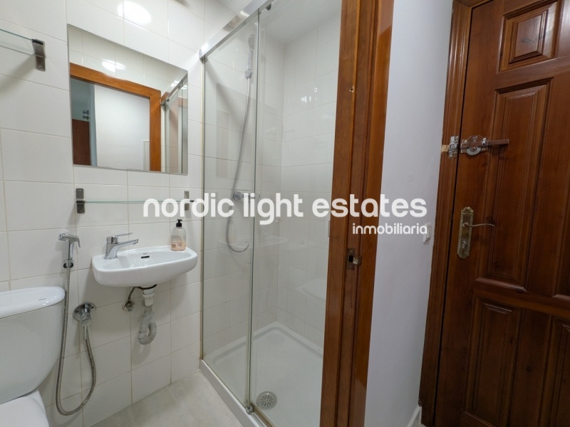 Larga temporada. Apartamento con terraza grande en pleno centro