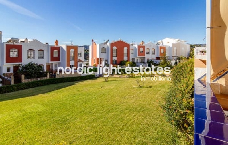 Superb townhouse in a residencial area close to the city centre
