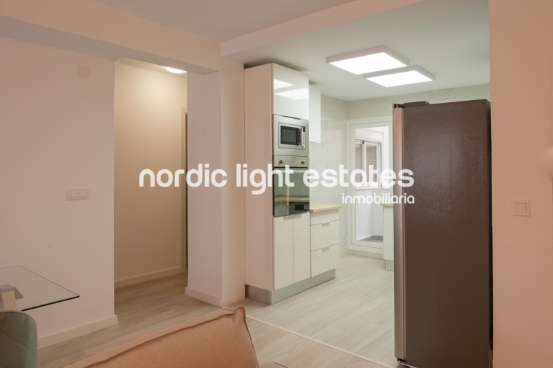 Fabuloso apartamento recién reformado. Zona Parador en Nerja.