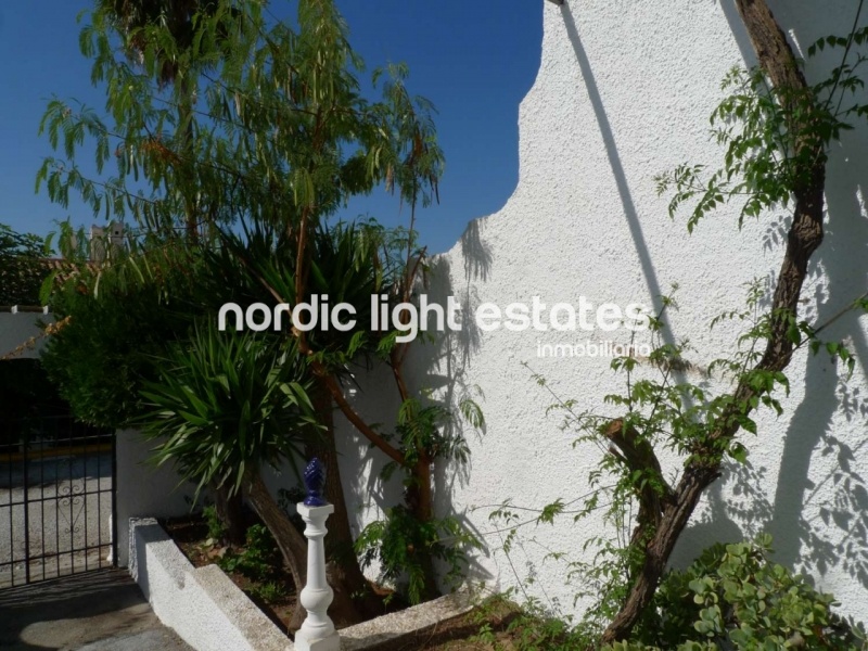 Bright house with views in Nerja