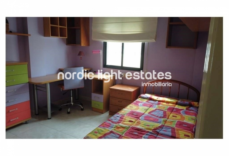 Central 4 bedroomed apartment in Chaparil area in Nerja