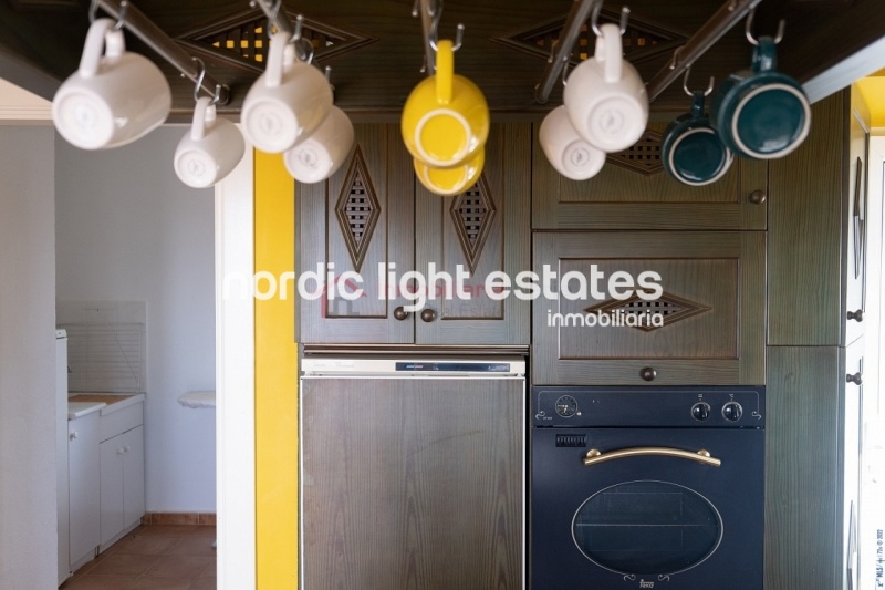 Propiedades similares Villa con gym, garaje, jacuzzi y jardines en Torrox Costa