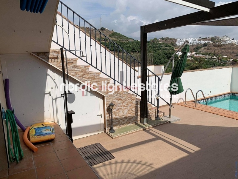 Townhouse in Nerja with pool