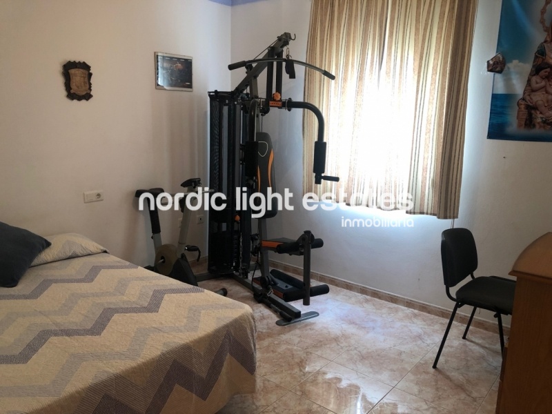 Piso amplio con 2 terrazas privadas 
