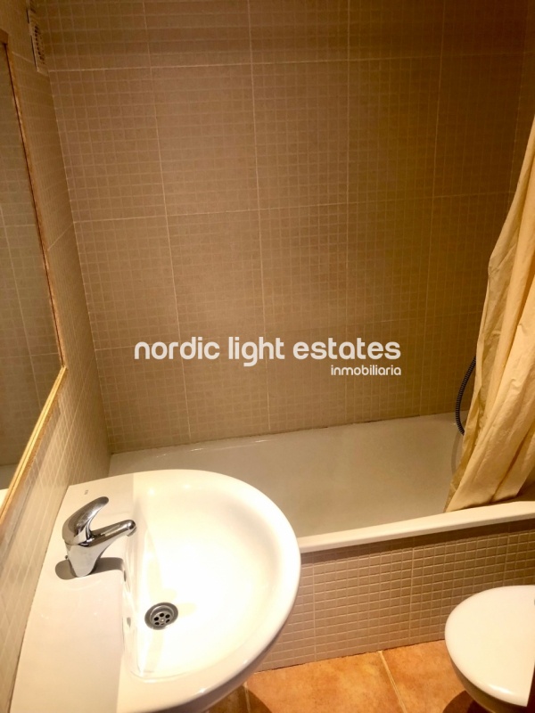 Top floor apartment with a huge roof terrace Torrecilla area