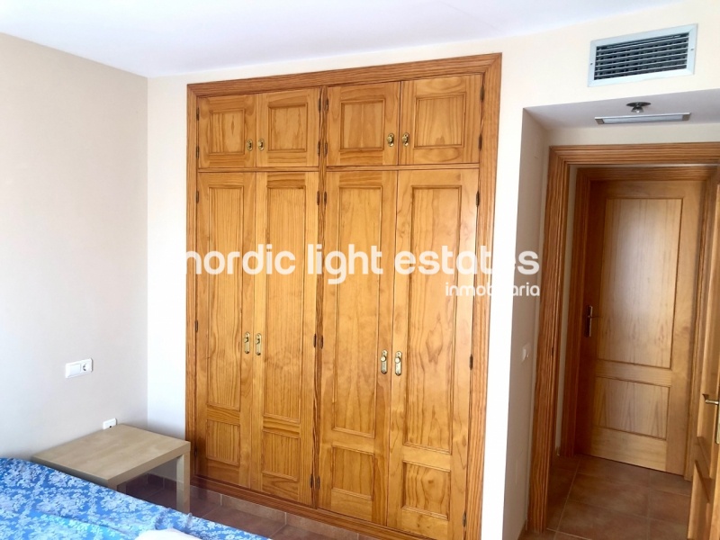 Top floor apartment with a huge roof terrace Torrecilla area