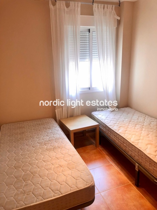 Top floor apartment with a huge roof terrace Torrecilla area