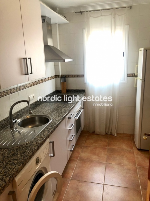 Top floor apartment with a huge roof terrace Torrecilla area