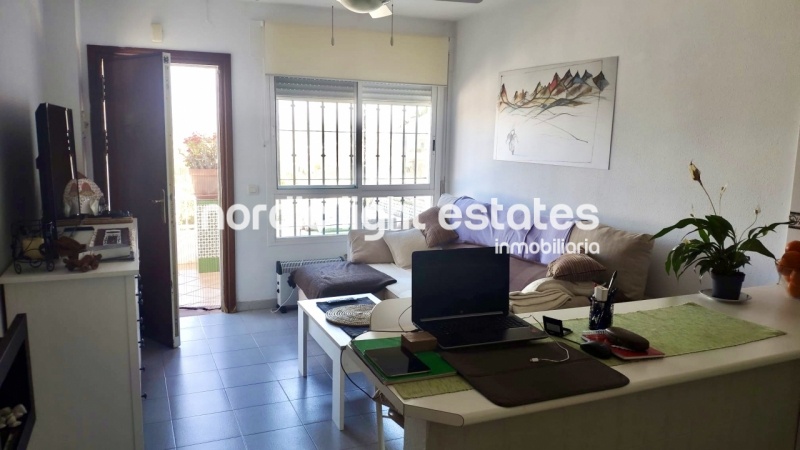 Lindo apartamento con gran terraza