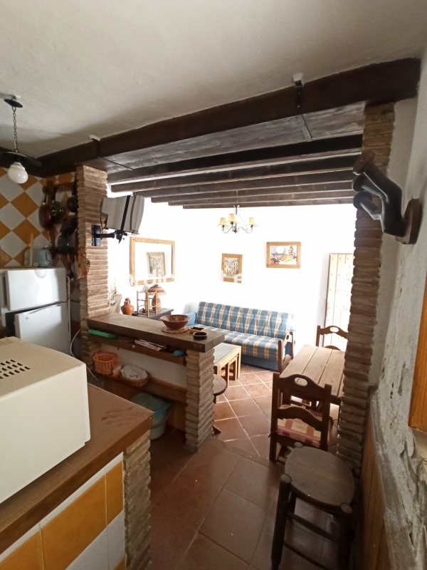 Apartment in Frigiliana centre