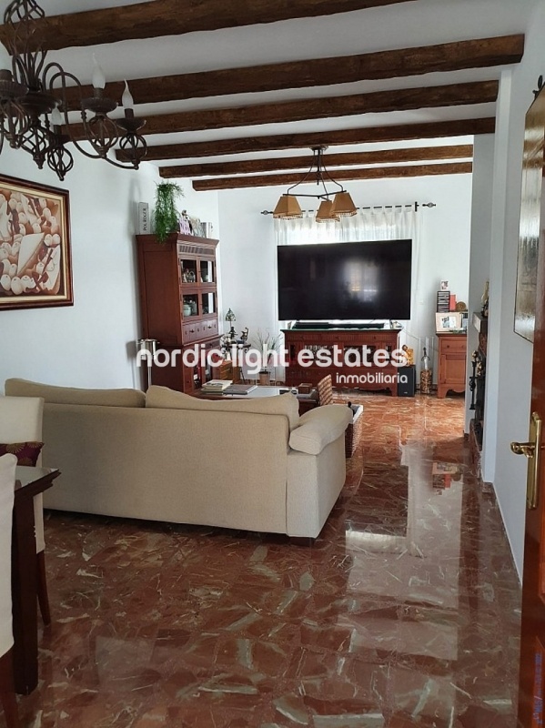 Similar properties Magnificent luxury villa in Torre del Mar