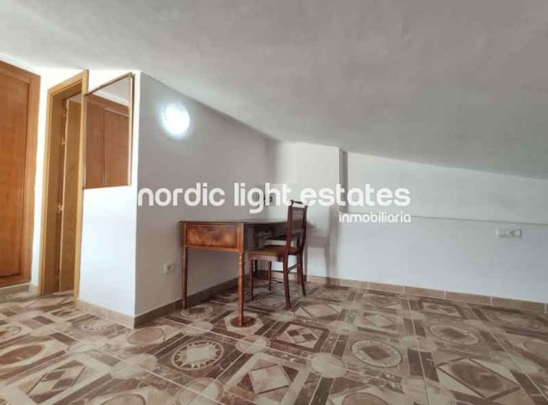 Larga temporada. Villa de campo con piscina en Frigiliana