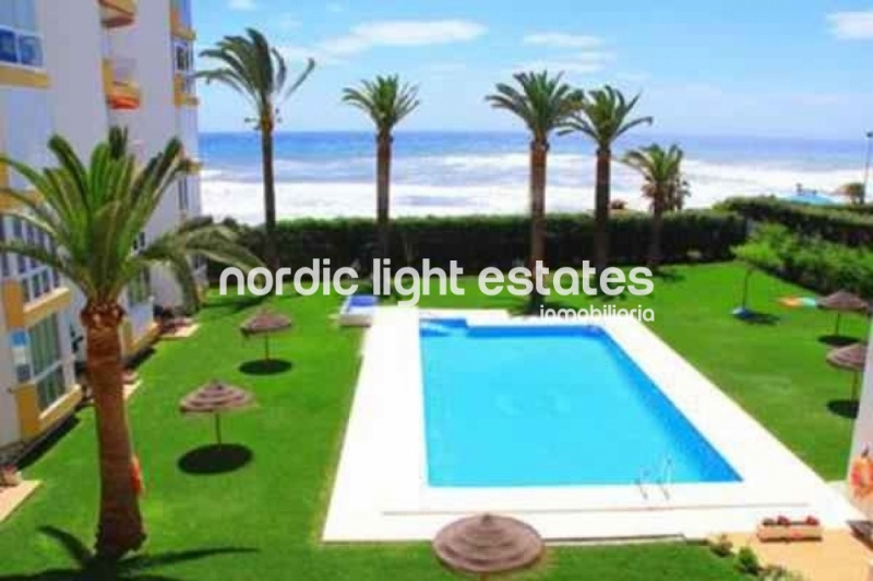 Estudio en Nerja. Primera línea de playa