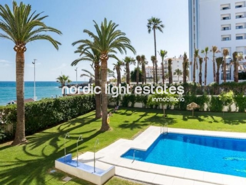 Estudio en Nerja. Primera línea de playa