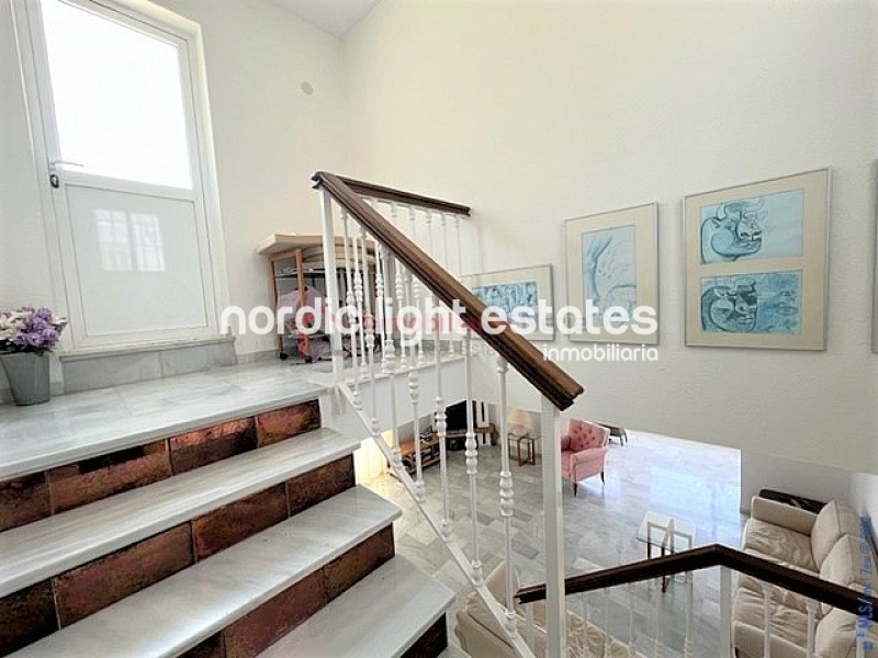 Propiedades similares Impresionante villa en Nerja 4 dormitorios
