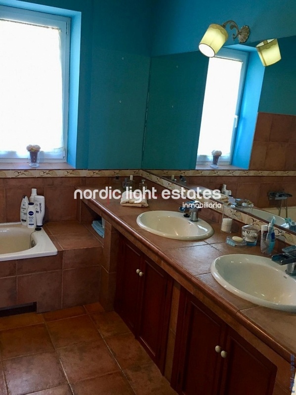 Similar properties Magnificent villa 3 beds, 3 baths in Torrox Costa