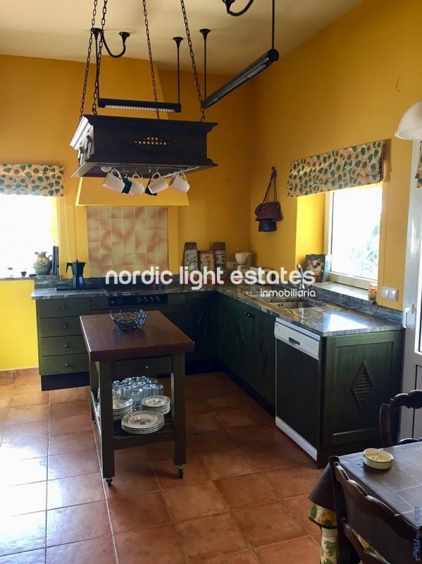 Similar properties Magnificent villa 3 beds, 3 baths in Torrox Costa