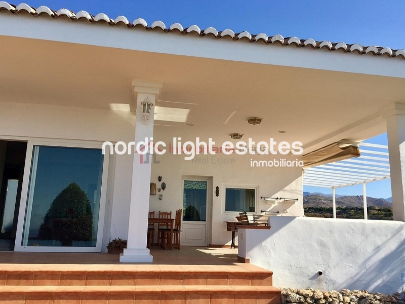 Similar properties Magnificent villa 3 beds, 3 baths in Torrox Costa