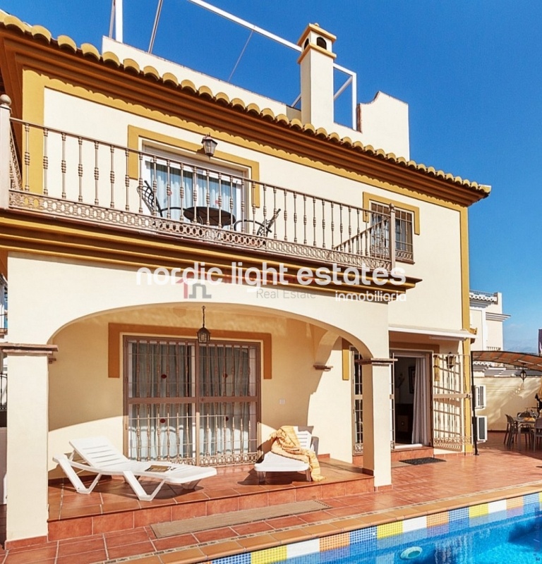 Chalet independiente en Nerja