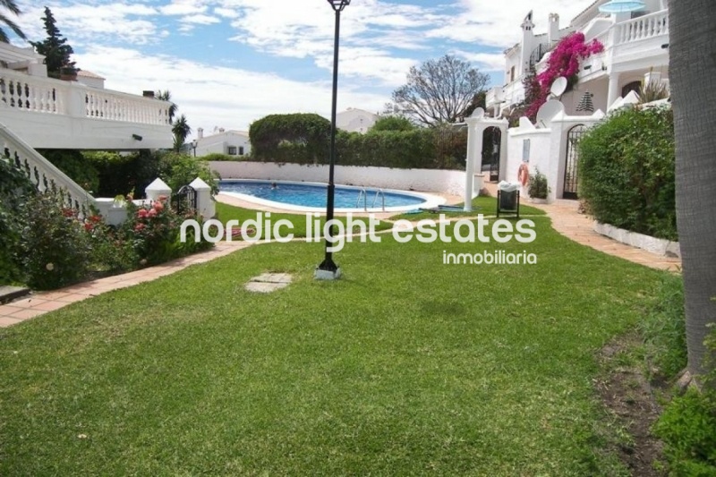 Luminoso apartamento en Nerja
