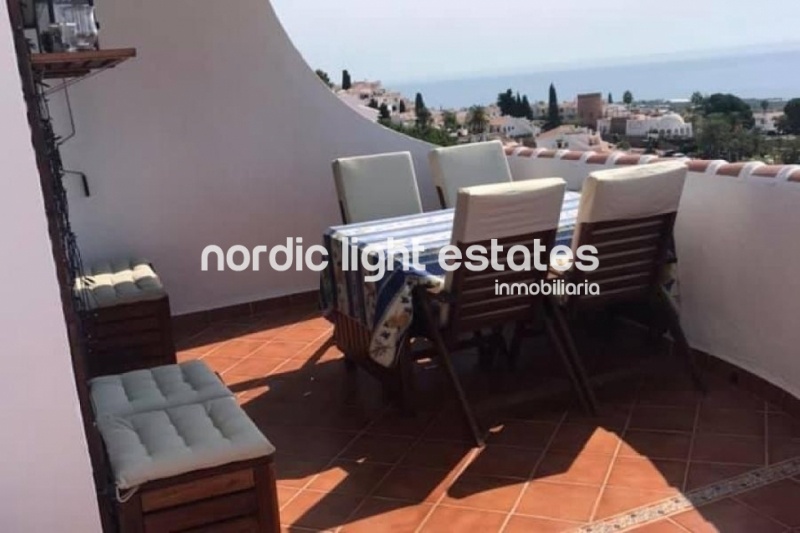 Apartamento en Nerja con gran terraza