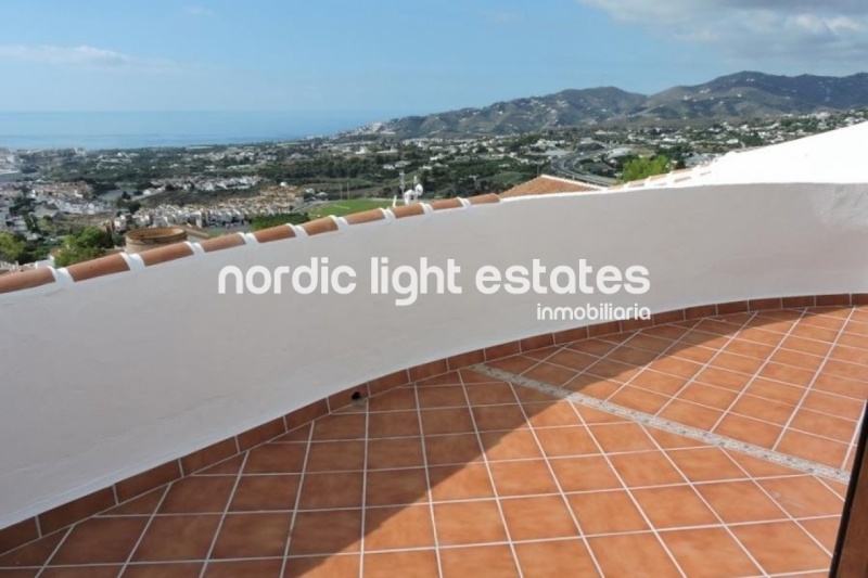 Similar properties Apartment in Nerja with big terrace