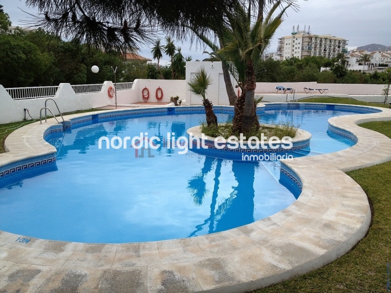 Apartamento en Nerja con vistas al mar