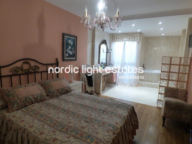 Terraced house with sea views in Mezquitilla 