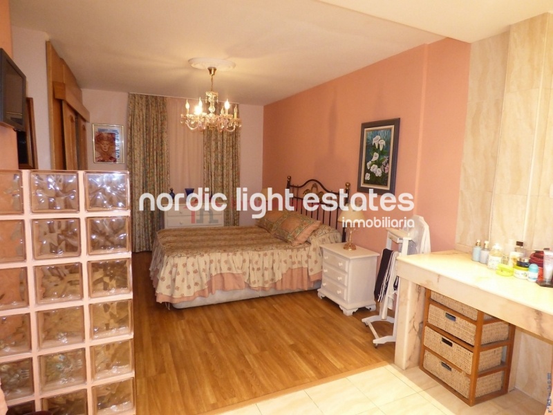Terraced house with sea views in Mezquitilla 