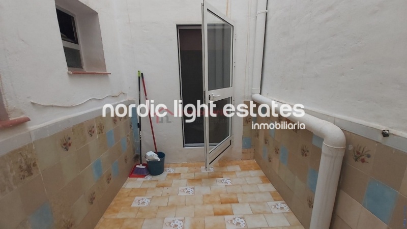 Propiedades similares Edificio con 3 viviendas en el centro de Nerja