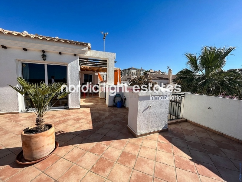 Seafront penthouse in Torrox Costa