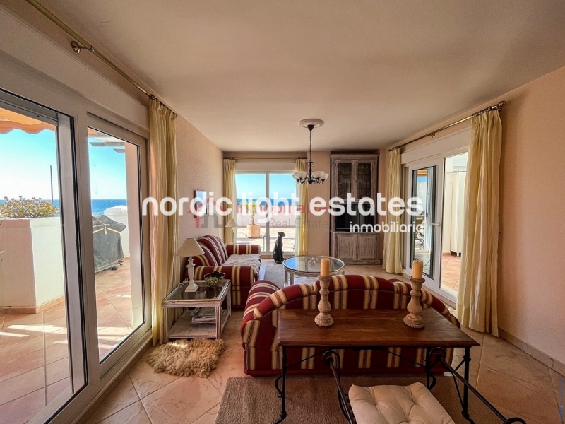 Seafront penthouse in Torrox Costa