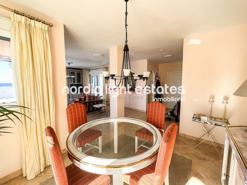 Seafront penthouse in Torrox Costa