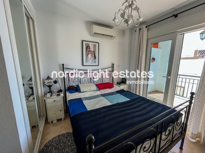 Seafront penthouse in Torrox Costa