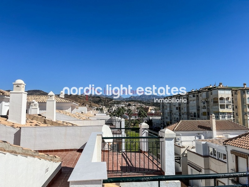 Seafront penthouse in Torrox Costa