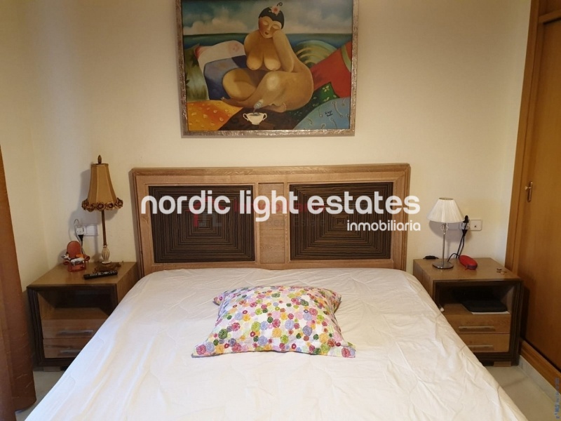 Great terraced house with garage + large storage room