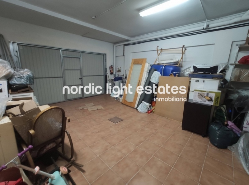 Propiedades similares Magnifica casa de 4 dormitorios y cochera grande en Nerja 