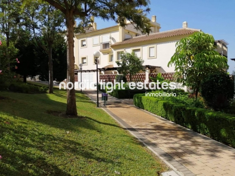 Maravilloso apartamento ubicado al lado del Campo de Baviera Golf 