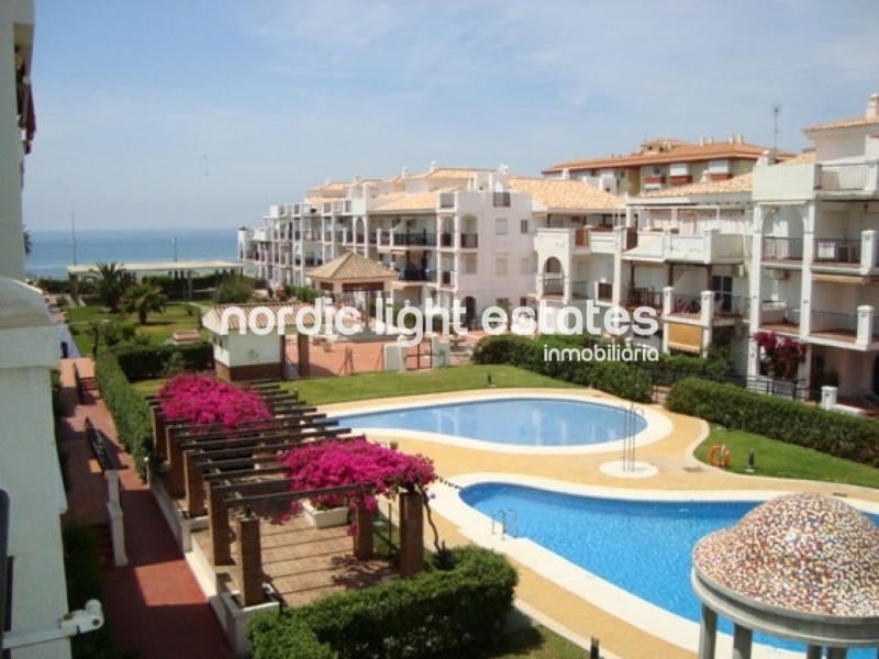Apartamento en Torrox Costa 