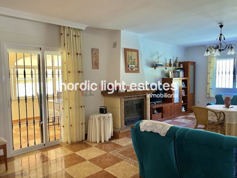 Propiedades similares Estupenda Villa de Campo a Solo un Minuto del Pueblo de Algarrobo