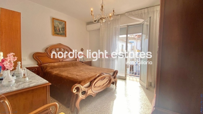 Propiedades similares Casa de pueblo con 4 habitaciones en Torrox