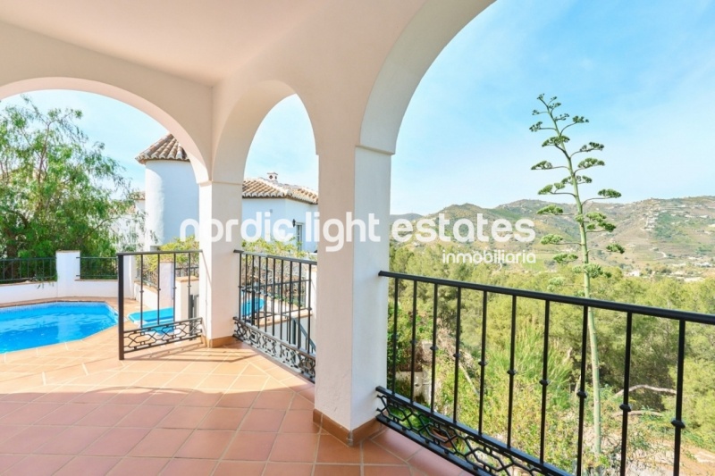 Propiedades similares Brillante villa muy cerca de Frigiliana