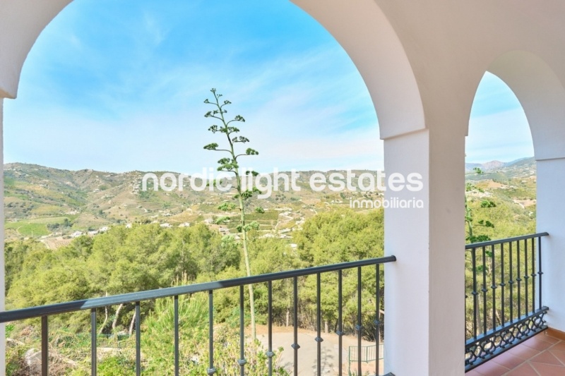 Propiedades similares Brillante villa muy cerca de Frigiliana
