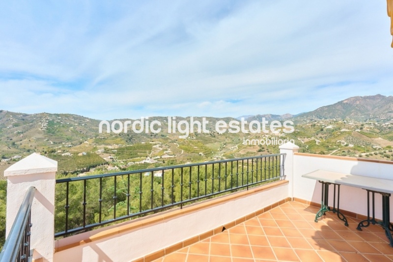 Propiedades similares Brillante villa muy cerca de Frigiliana