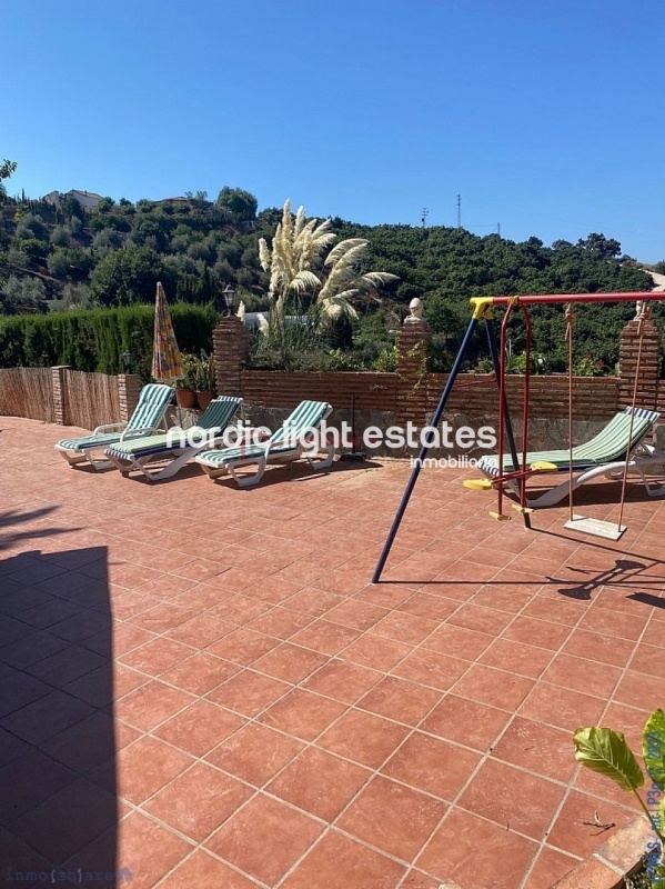 Propiedades similares Gran casa de campo con un terreno de 4.000m2