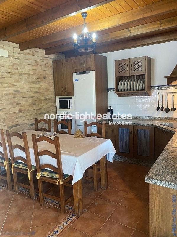 Propiedades similares Gran casa de campo con un terreno de 4.000m2
